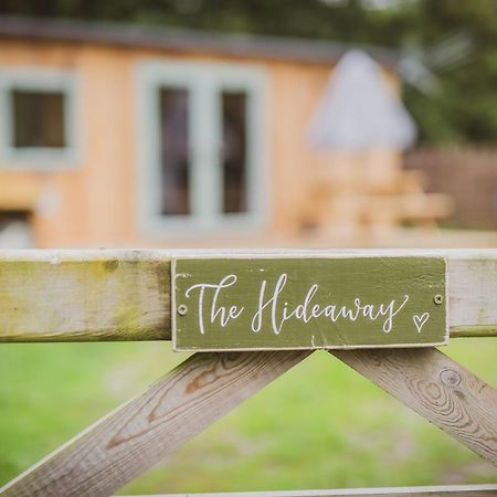 Hotel The Hideaway At Hiddenwood Glamping Corsley Zewnętrze zdjęcie